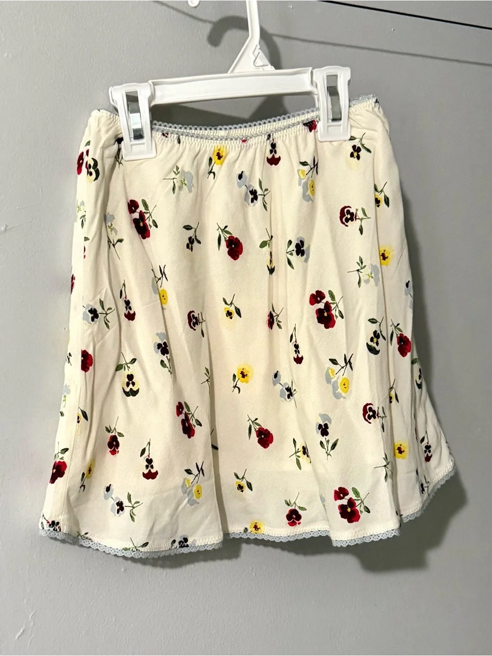 GAP x DOEN Girls Cream Floral Skater Skirt with Red, Yellow & Blue Blooms